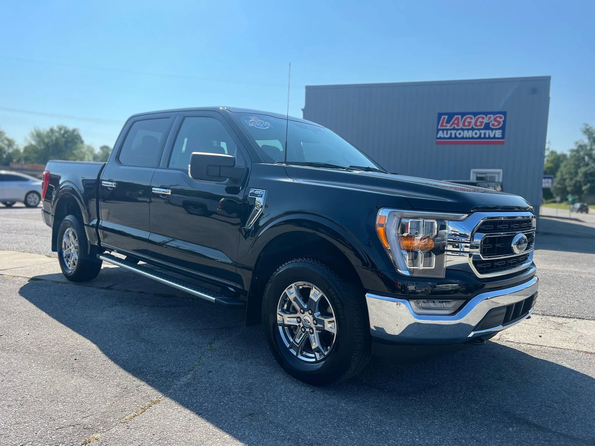 Used 2023 Ford F150 XLT w/ Equipment Group 302A High image 1
