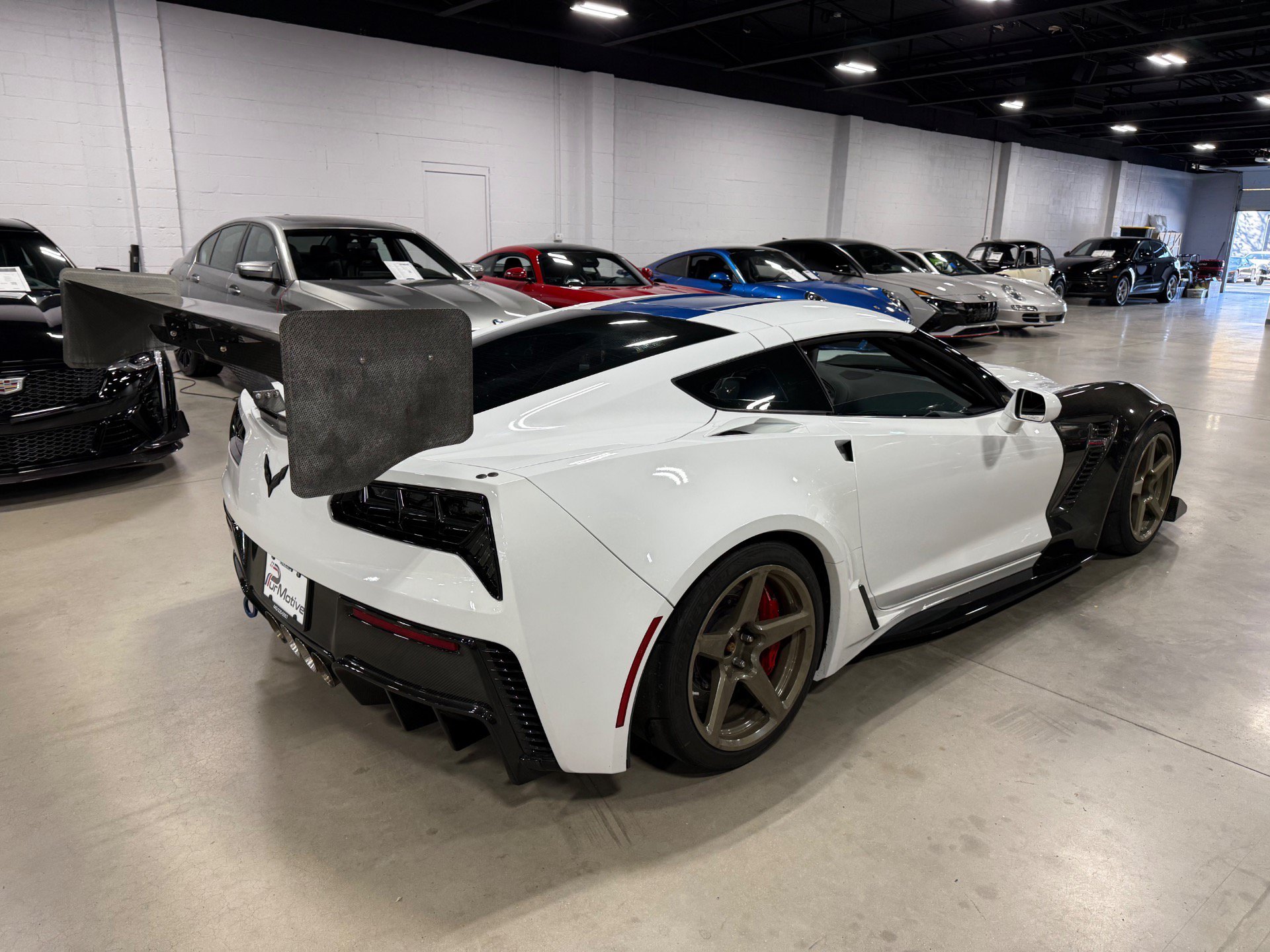 Used 2018 Chevrolet Corvette Grand Sport RWD image 3