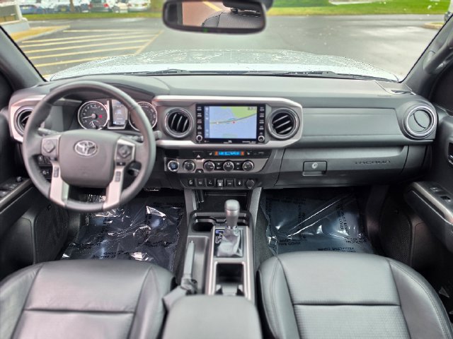 Used 2023 Toyota Tacoma Limited AWD/4WD image 31