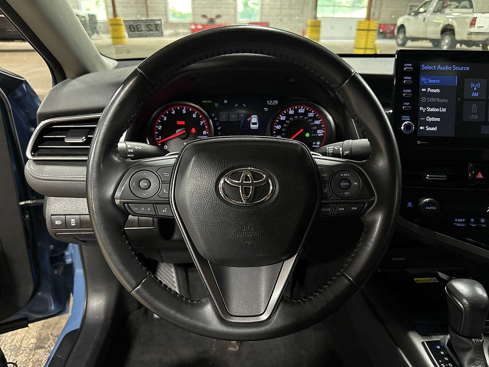 Used 2023 Toyota Camry XSE FWD image 18