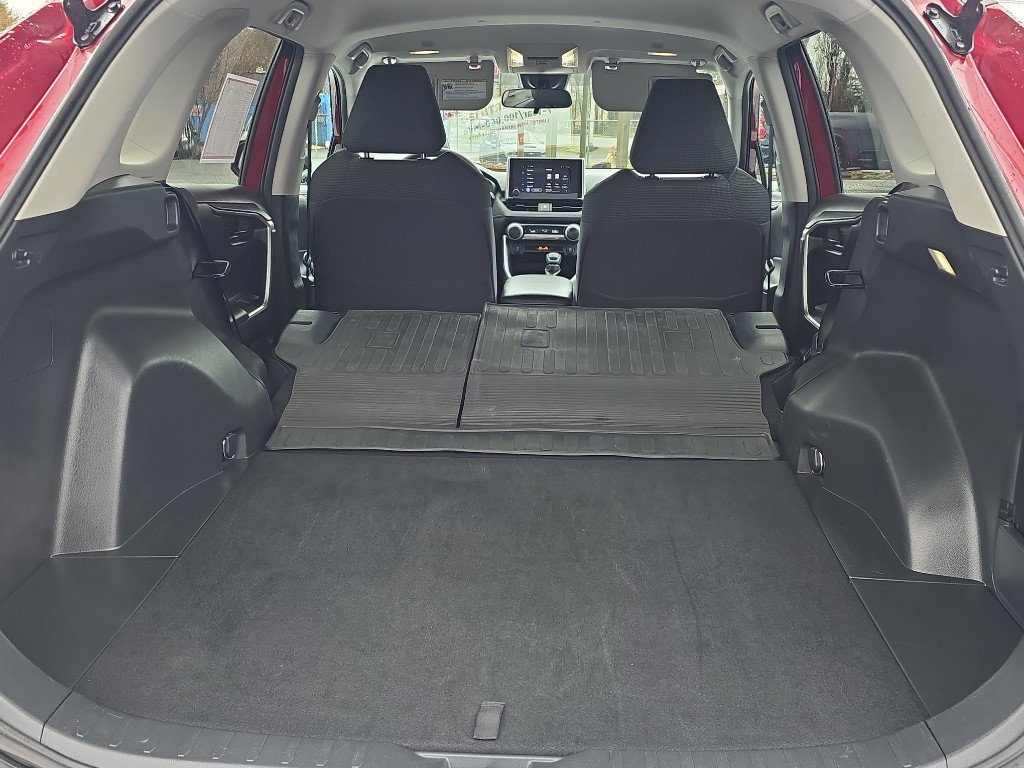Certified 2024 Toyota RAV4 LE image 10