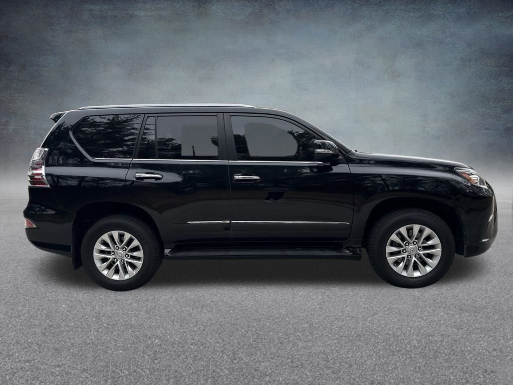 Used 2018 Lexus GX 460 Premium w/ Premium Package image 7