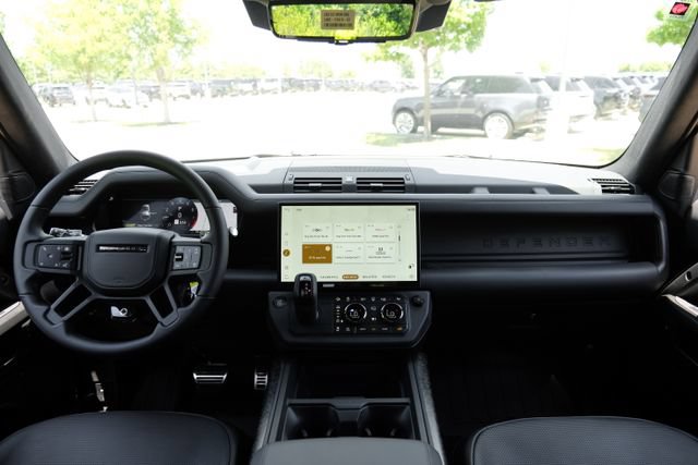 New 2026 Land Rover Defender 110 OCTA AWD/4WD image 16