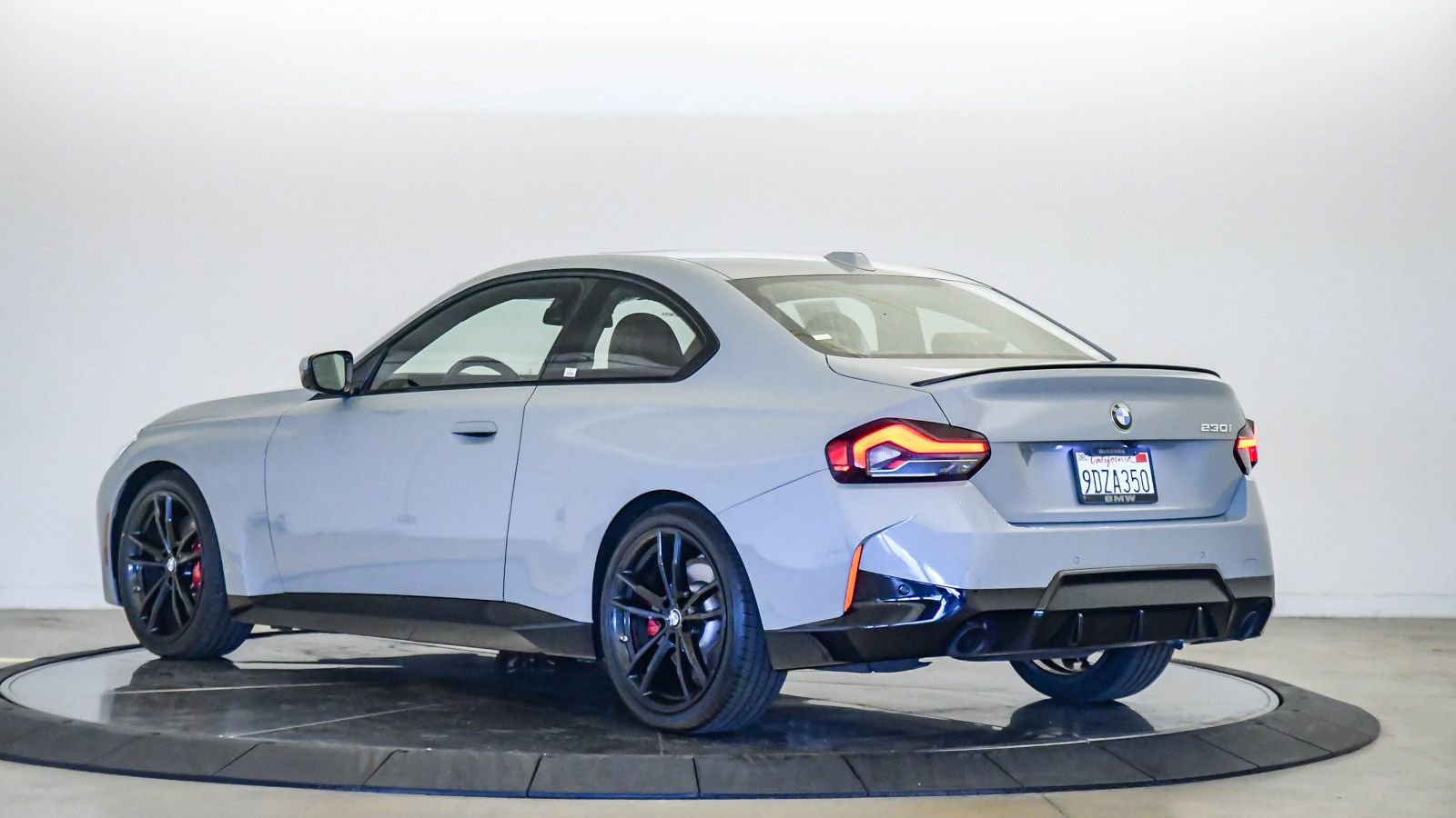 Certified 2023 BMW 230i 230i w/ M Sport Package image 2