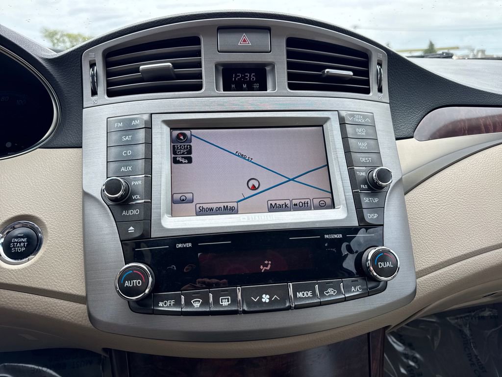 Used 2011 Toyota Avalon Limited FWD image 18