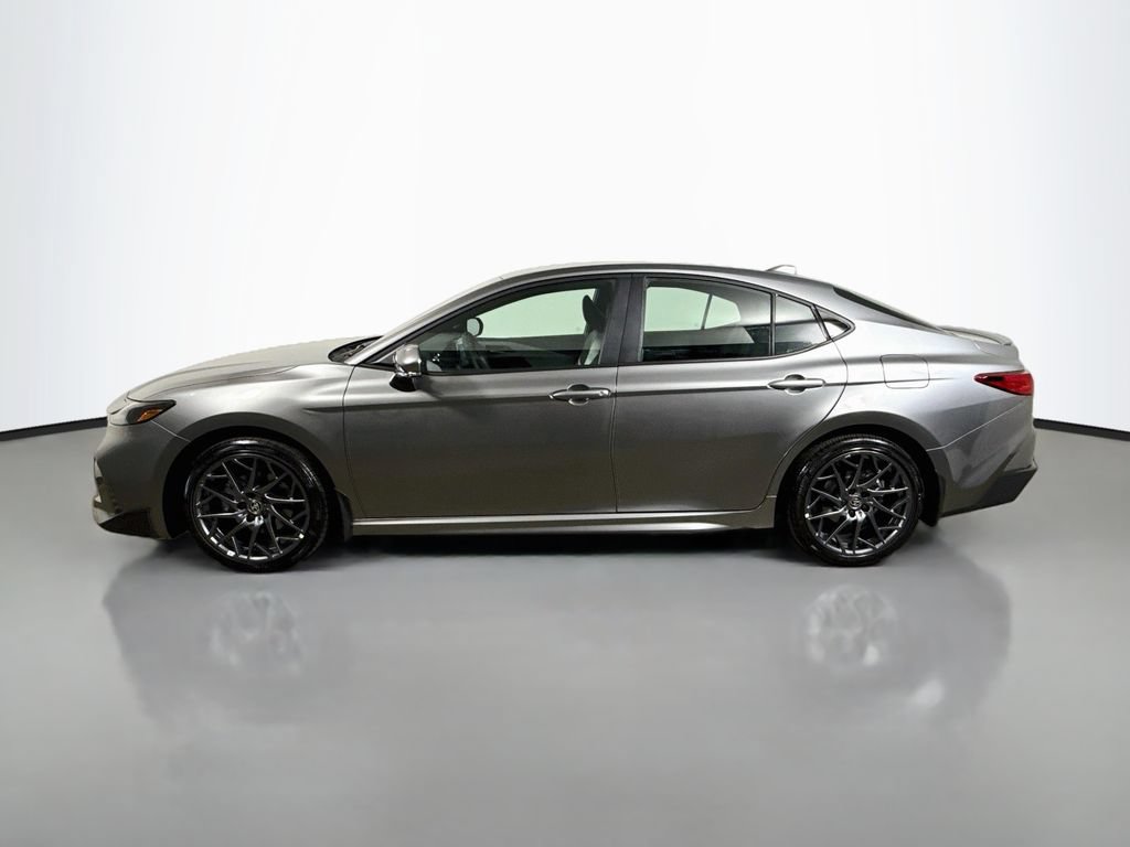 New 2026 Toyota Camry SE AWD/4WD image 4