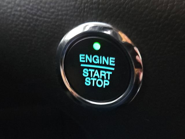 Used 2023 Ford Edge SEL image 47