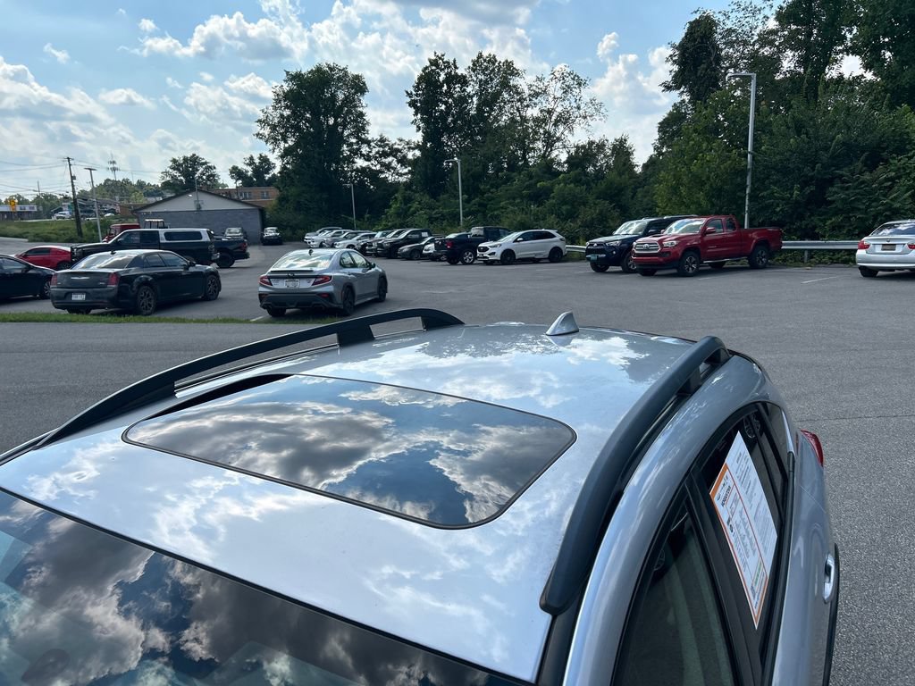 Used 2018 Subaru Crosstrek 2.0i Premium AWD/4WD image 13