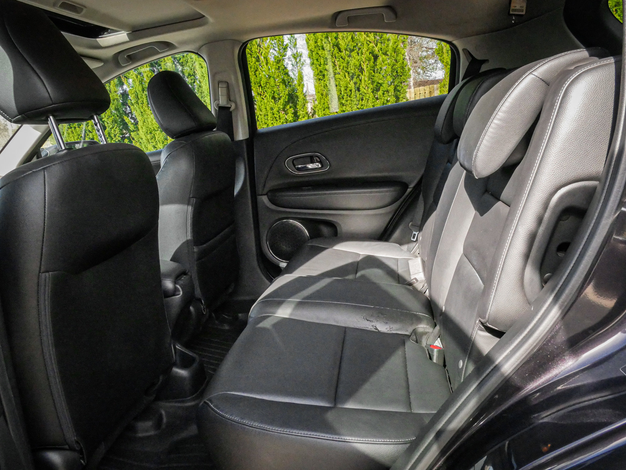 Used 2017 Honda HR-V EX-L image 31