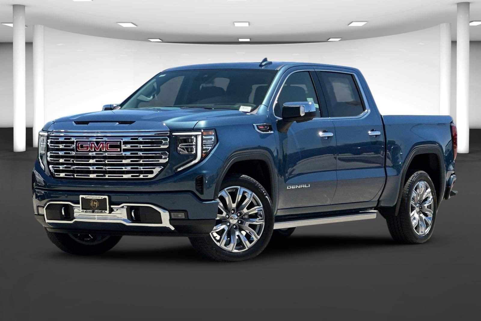 New 2026 GMC Sierra 1500 Denali w/ Denali Reserve Package AWD/4WD image 2