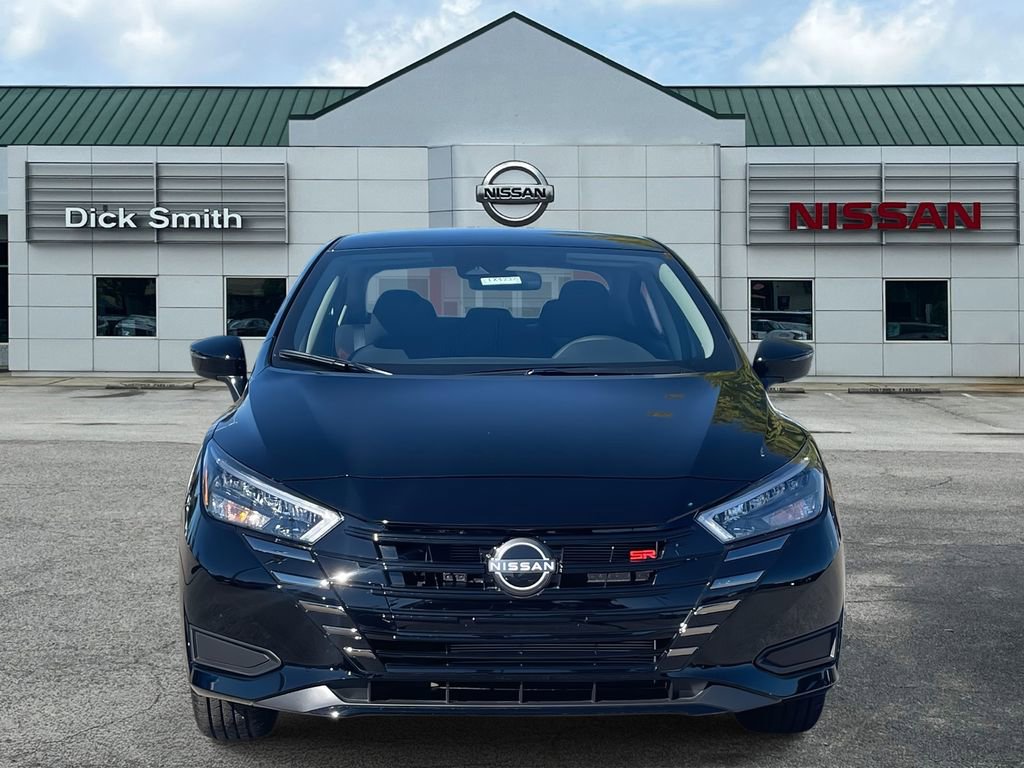 New 2025 Nissan Versa SR w/ Trunk Package image 2