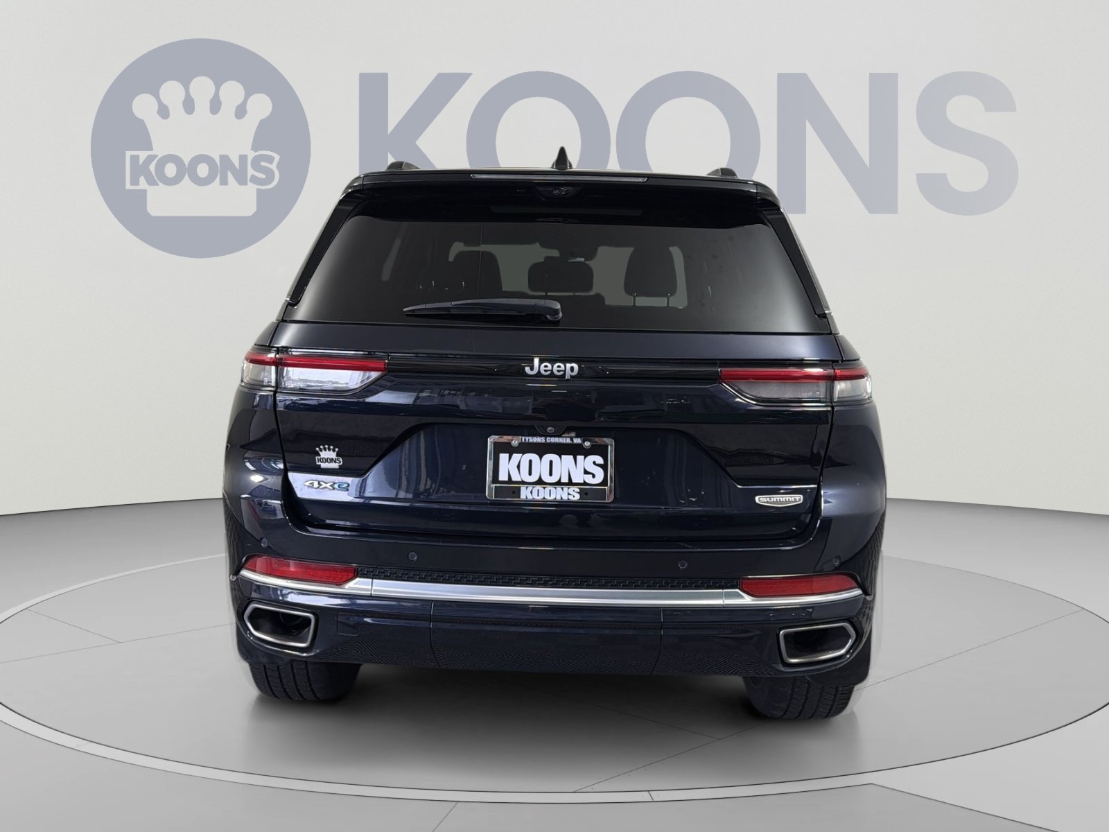Used 2024 Jeep Grand Cherokee Summit AWD/4WD image 5