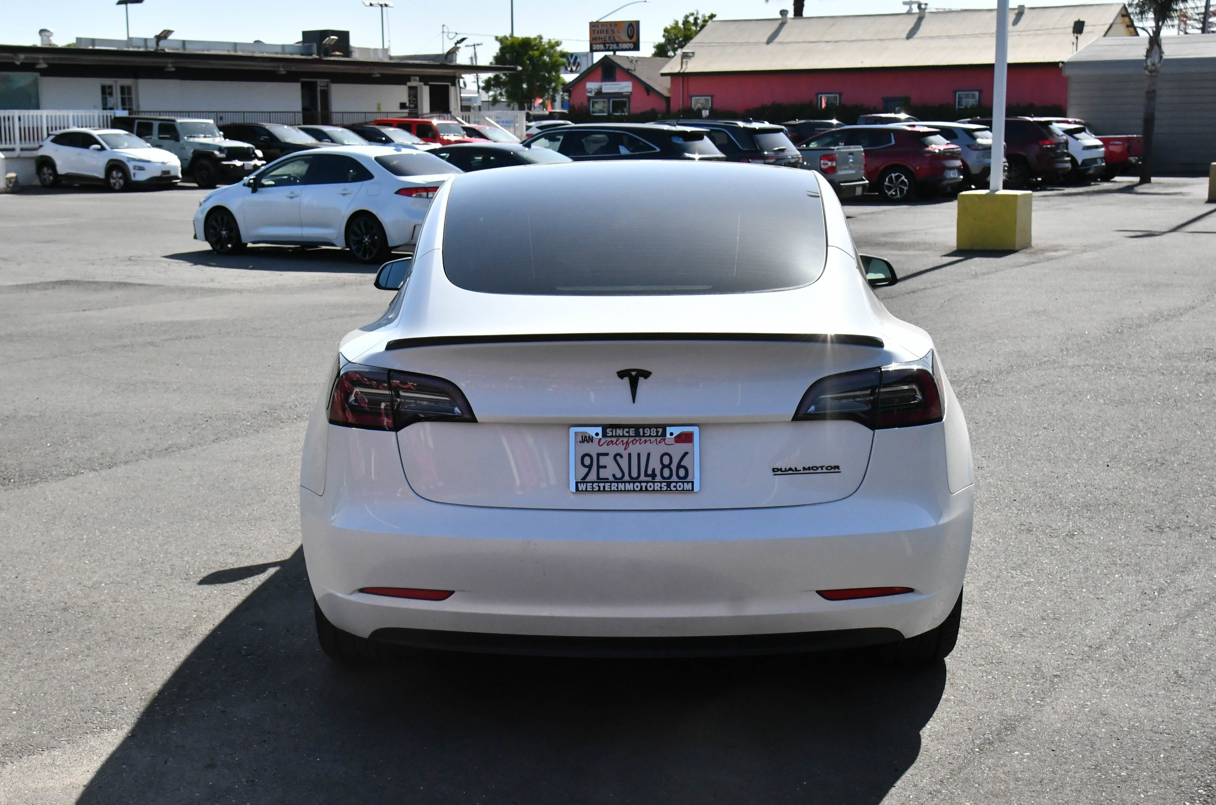 Used 2023 Tesla Model 3 Standard Range RWD image 7