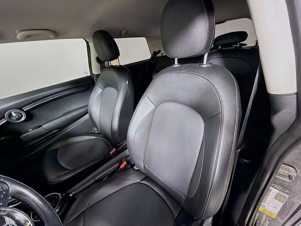Used 2014 MINI Cooper 2-Door Hardtop FWD image 12