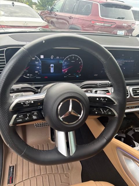 Used 2024 Mercedes-Benz GLS 450 4MATIC w/ AMG Line Exterior image 9