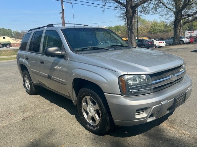 Used 2004 Chevrolet TrailBlazer LS w/ LS Preferred Equipment Group RWD image 5