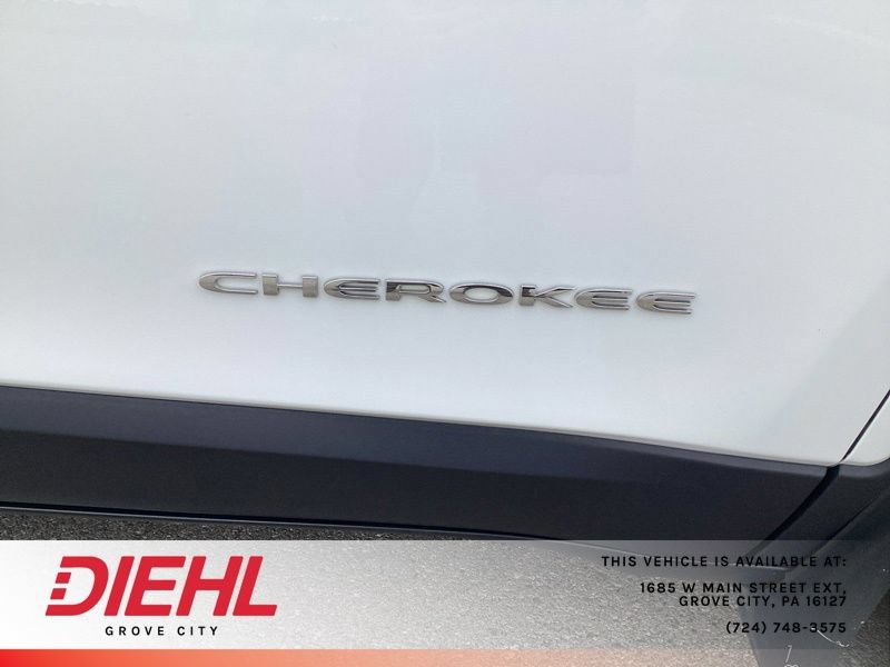 Used 2022 Jeep Cherokee Latitude Lux AWD/4WD image 10