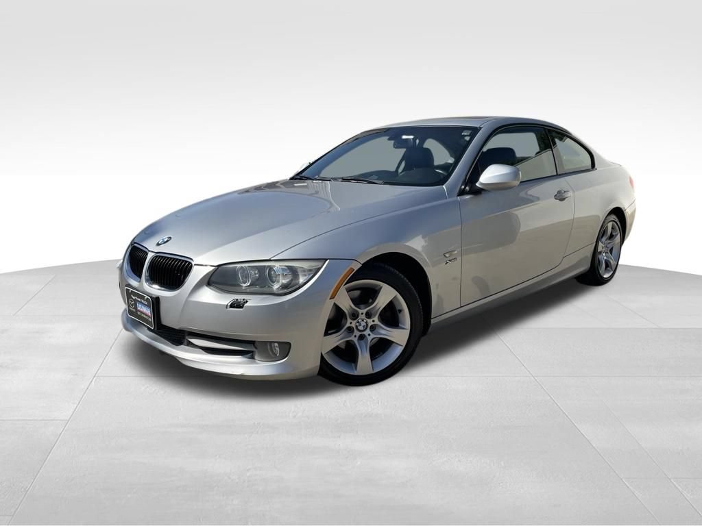 Used 2011 BMW 328i xDrive Coupe AWD/4WD image 1