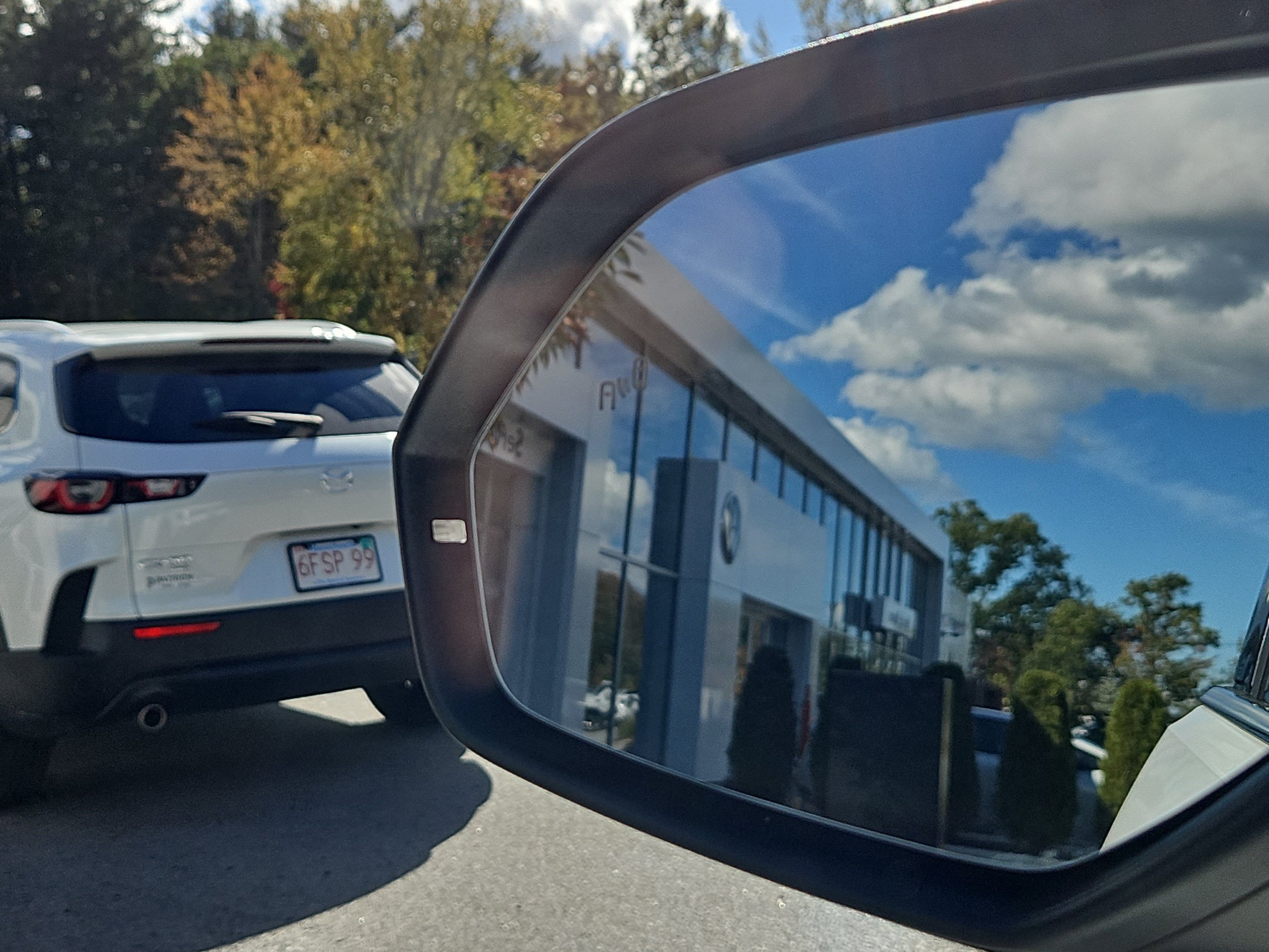 Used 2018 Volkswagen Atlas SEL Premium AWD/4WD image 19