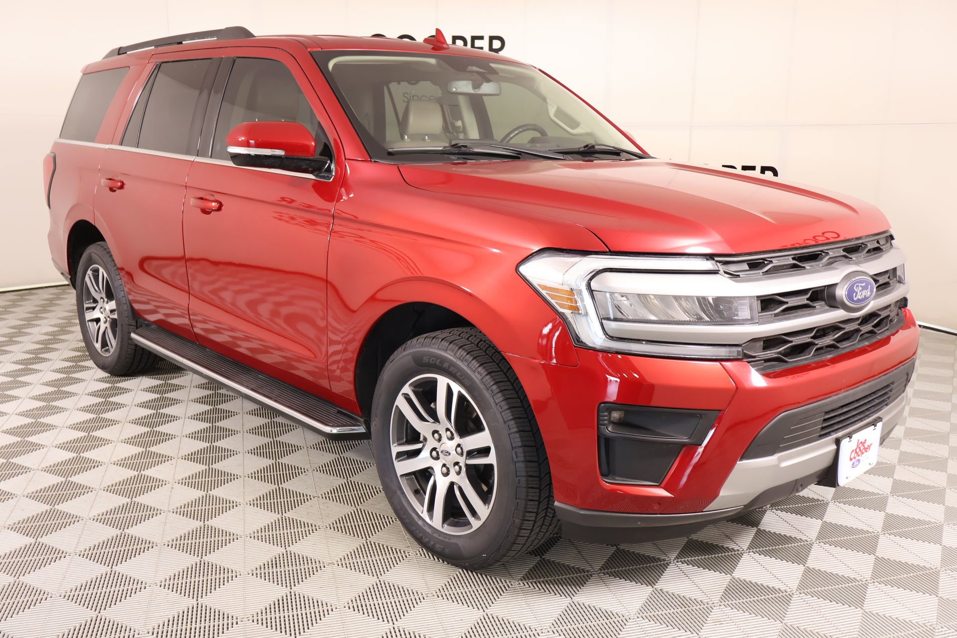 Used 2022 Ford Expedition XLT