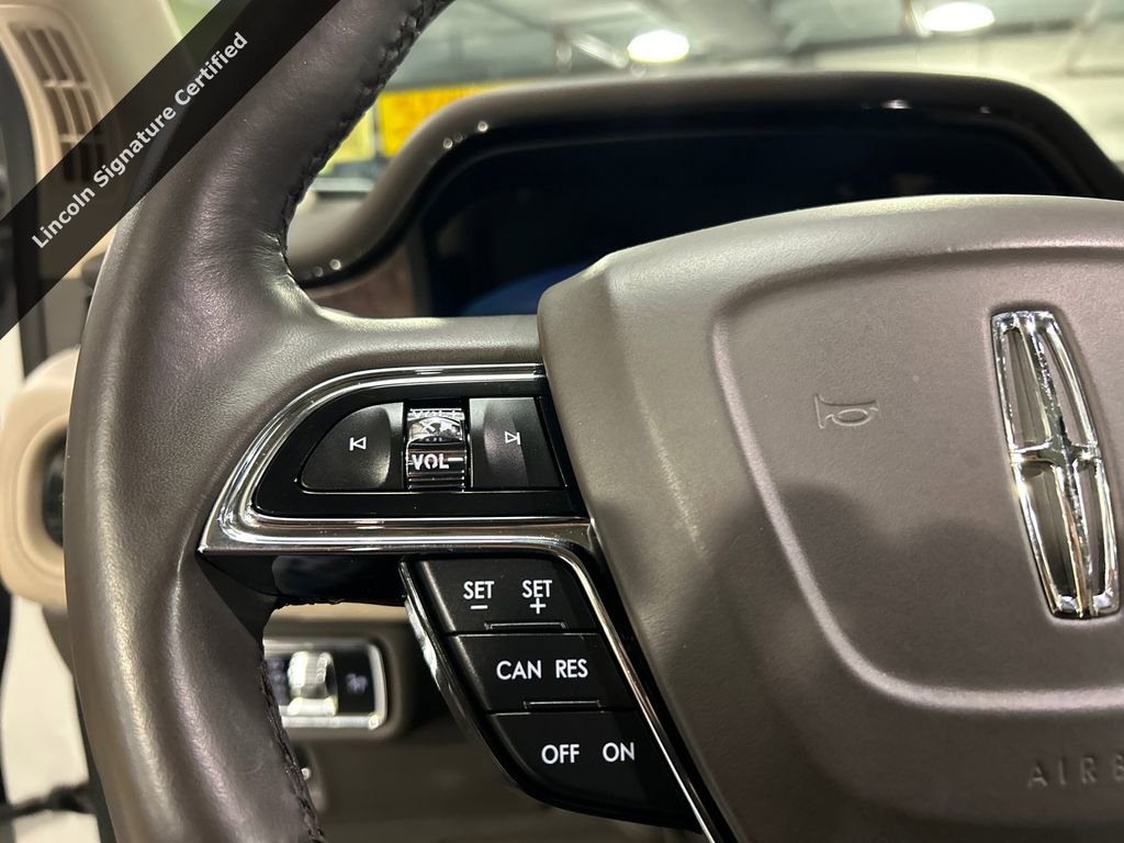 Certified 2023 Lincoln Nautilus Reserve AWD/4WD image 13