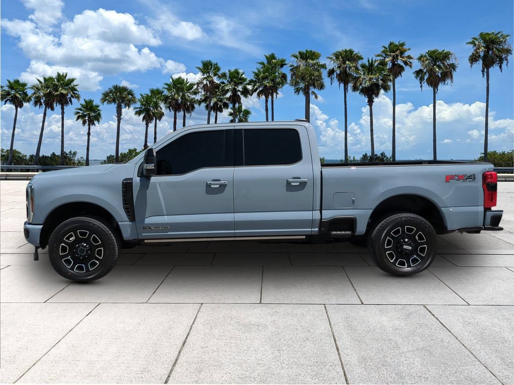 Used 2025 Ford F250 Platinum w/ FX4 Off-Road Package AWD/4WD image 4