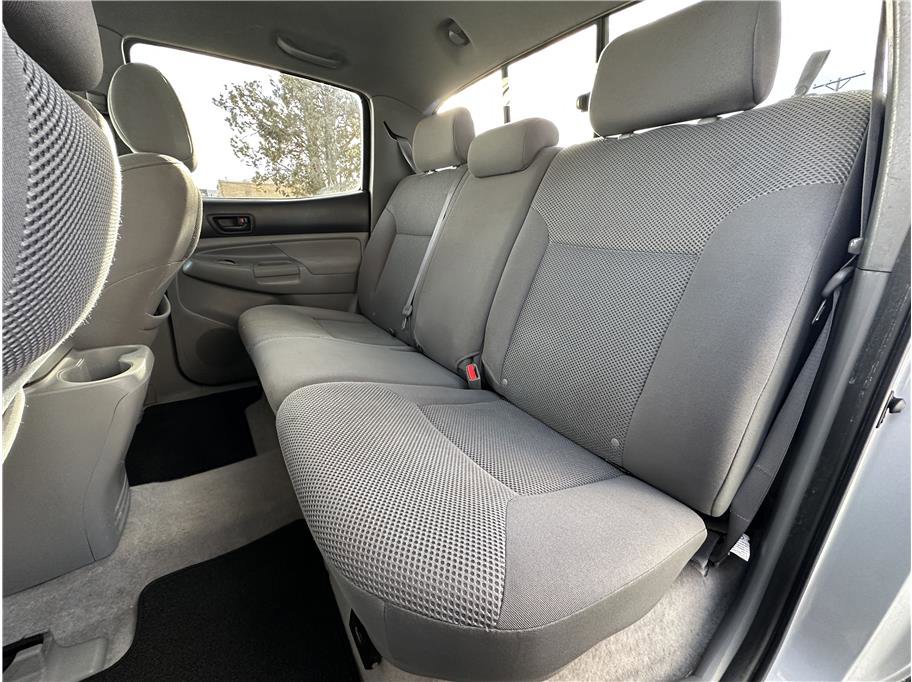 Used 2005 Toyota Tacoma 4x4 Double Cab image 16