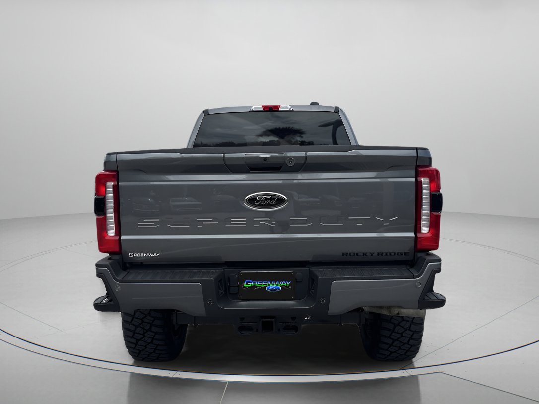 New 2025 Ford F250 XLT w/ Black Appearance Package image 4