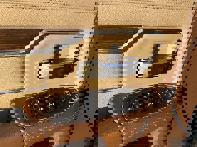 Used 2023 RAM 3500 Laramie image 22