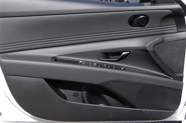 Certified 2026 Hyundai Elantra Sport image 17