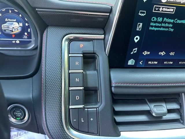 Used 2022 Chevrolet Tahoe RST w/ Luxury Package AWD/4WD image 20