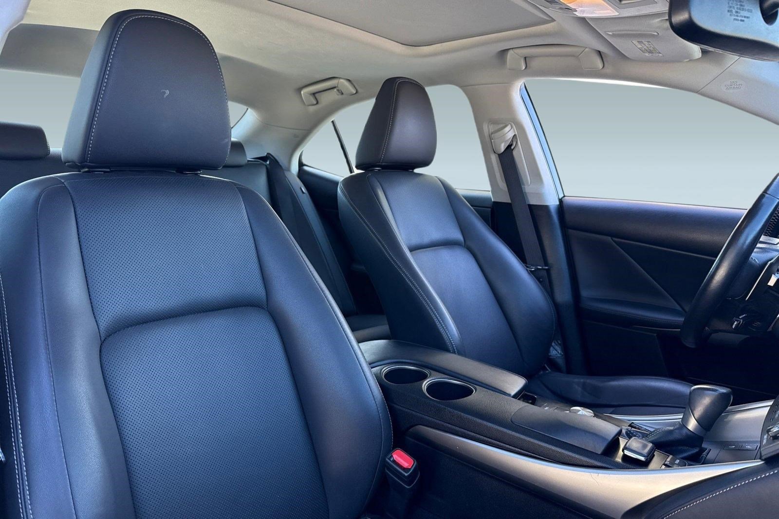 Used 2015 Lexus IS 250 AWD w/ Navigation System Package image 30