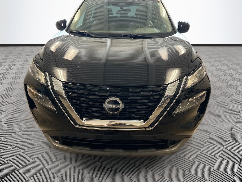 Used 2023 Nissan Rogue SV w/ SV Premium B Package FWD image 2