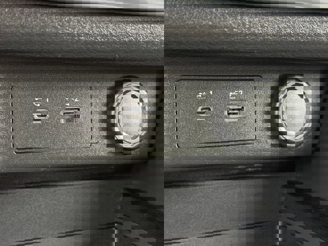 Used 2023 Nissan Rogue SV image 21