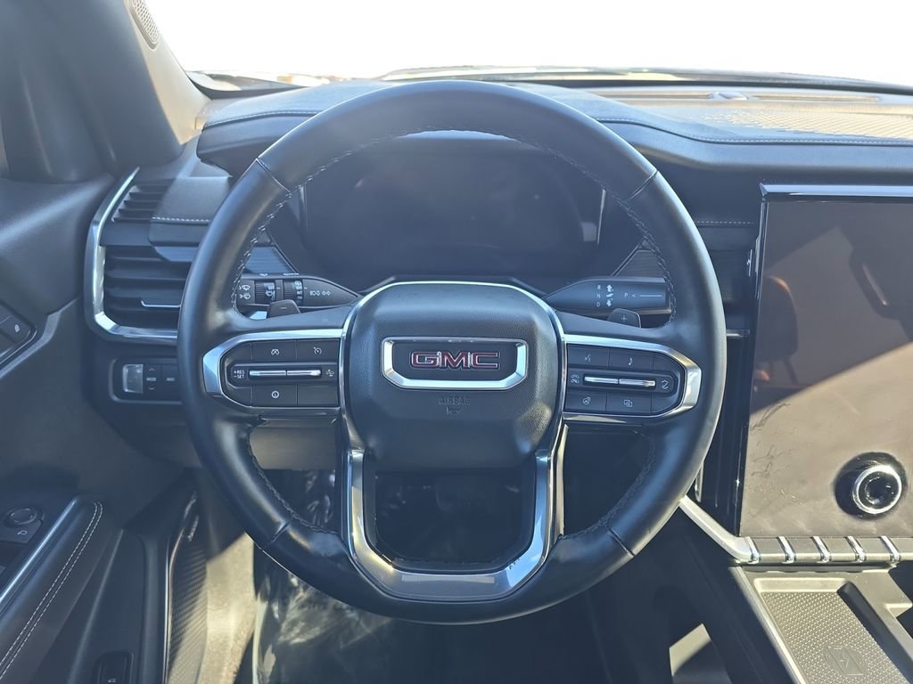 Used 2024 GMC Acadia Elevation image 13