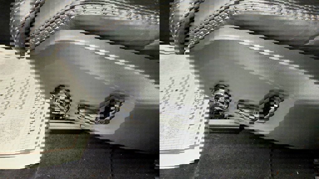 Used 2025 Volvo XC60 B5 Ultra w/ Protection Package Premier AWD/4WD image 12