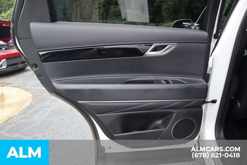 Used 2025 Genesis GV80 2.5T Standard image 19