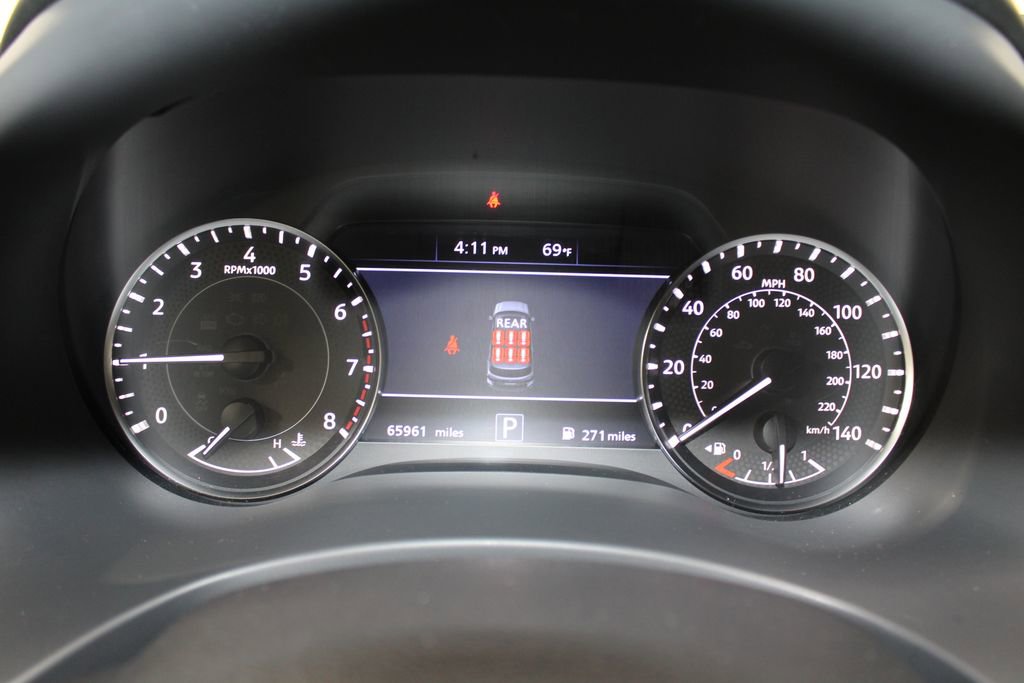 Used 2024 Nissan Armada SV image 43