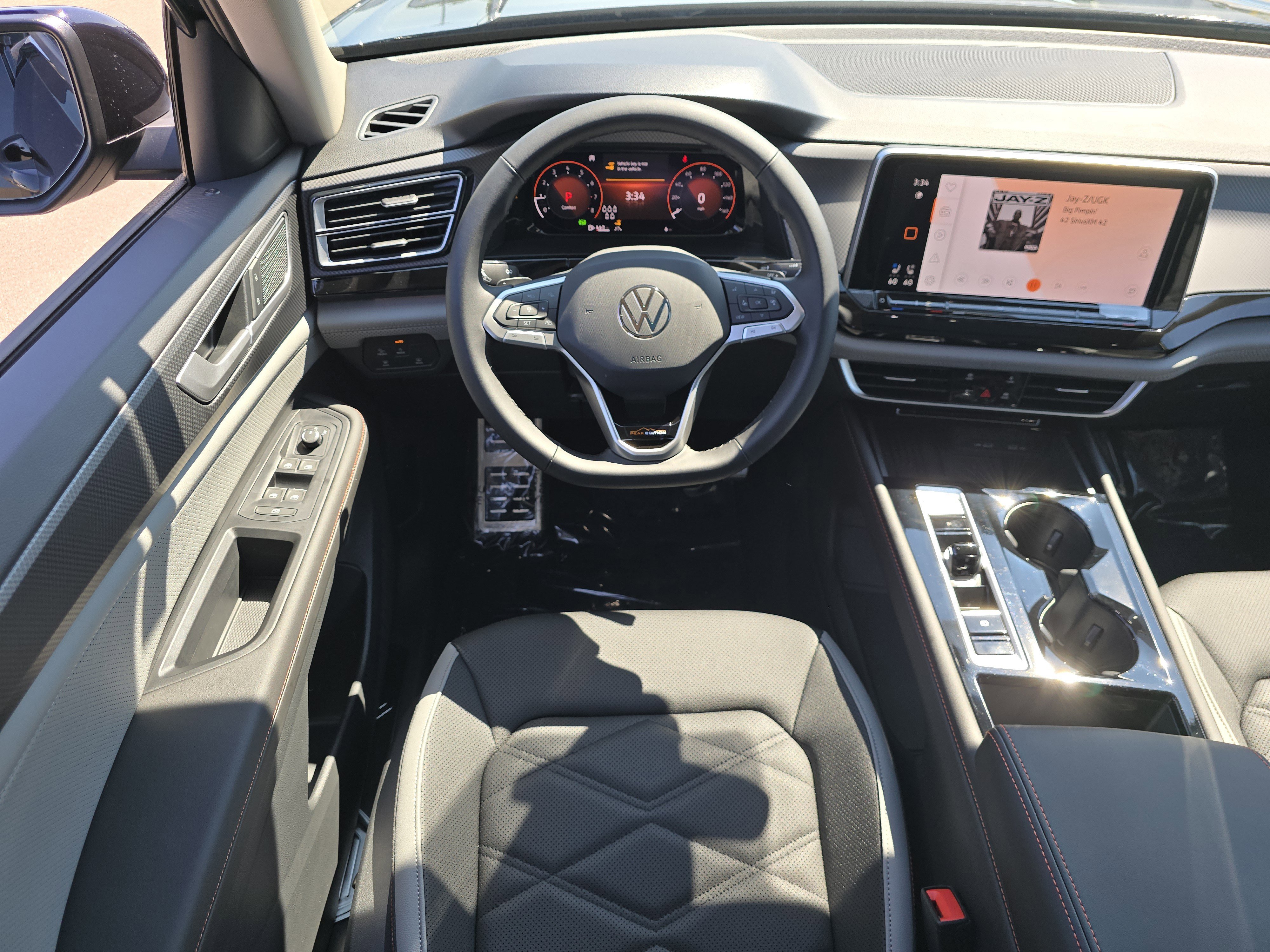 New 2025 Volkswagen Atlas Peak Edition SE image 25