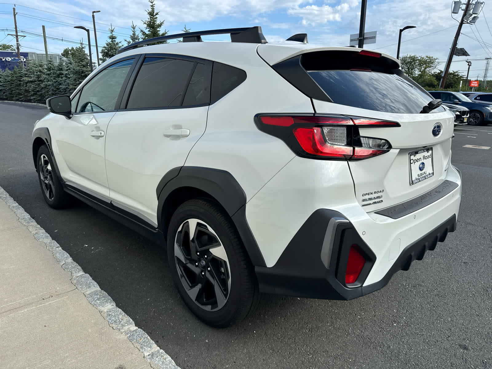 Used 2024 Subaru Crosstrek 2.5i Limited AWD/4WD image 7