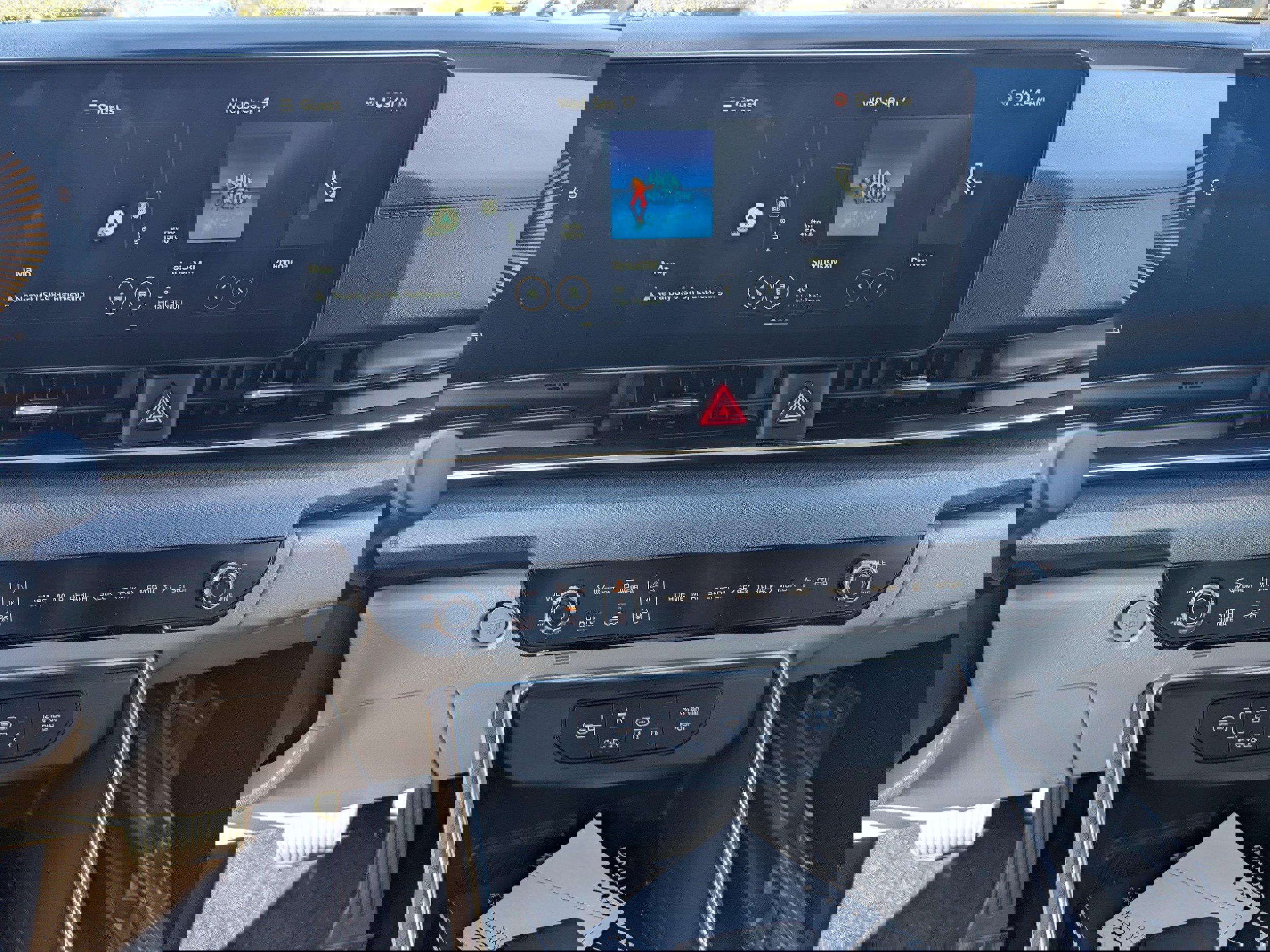 New 2026 Kia Carnival EX image 9