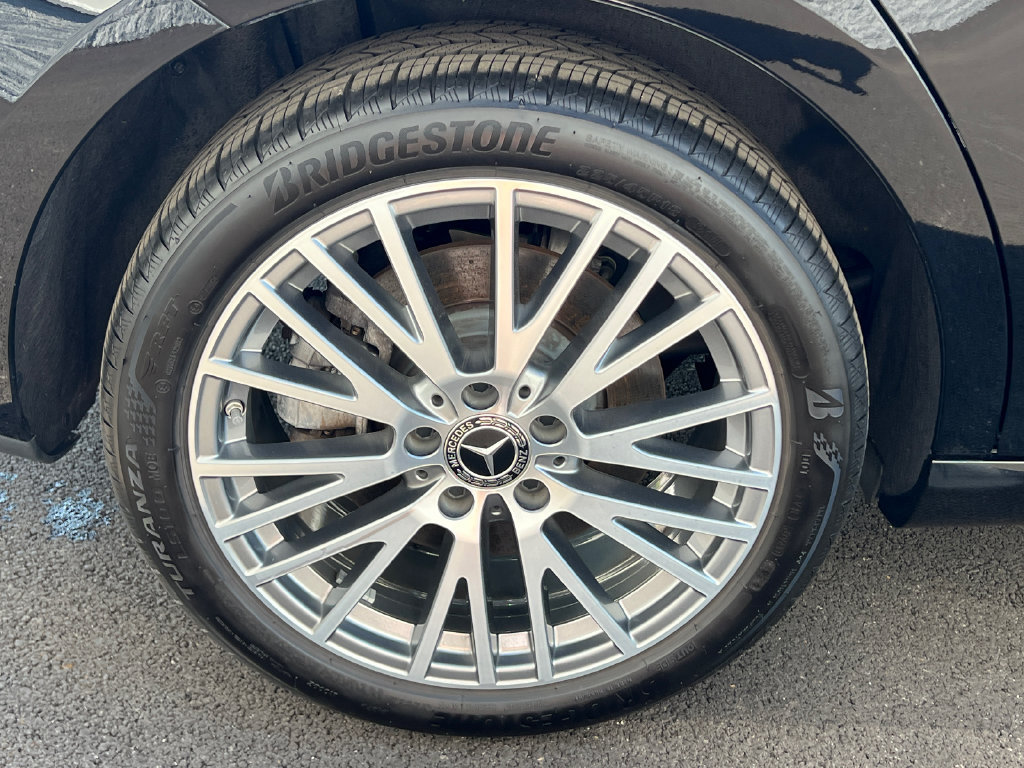 Used 2025 Mercedes-Benz CLA 250 4MATIC image 33