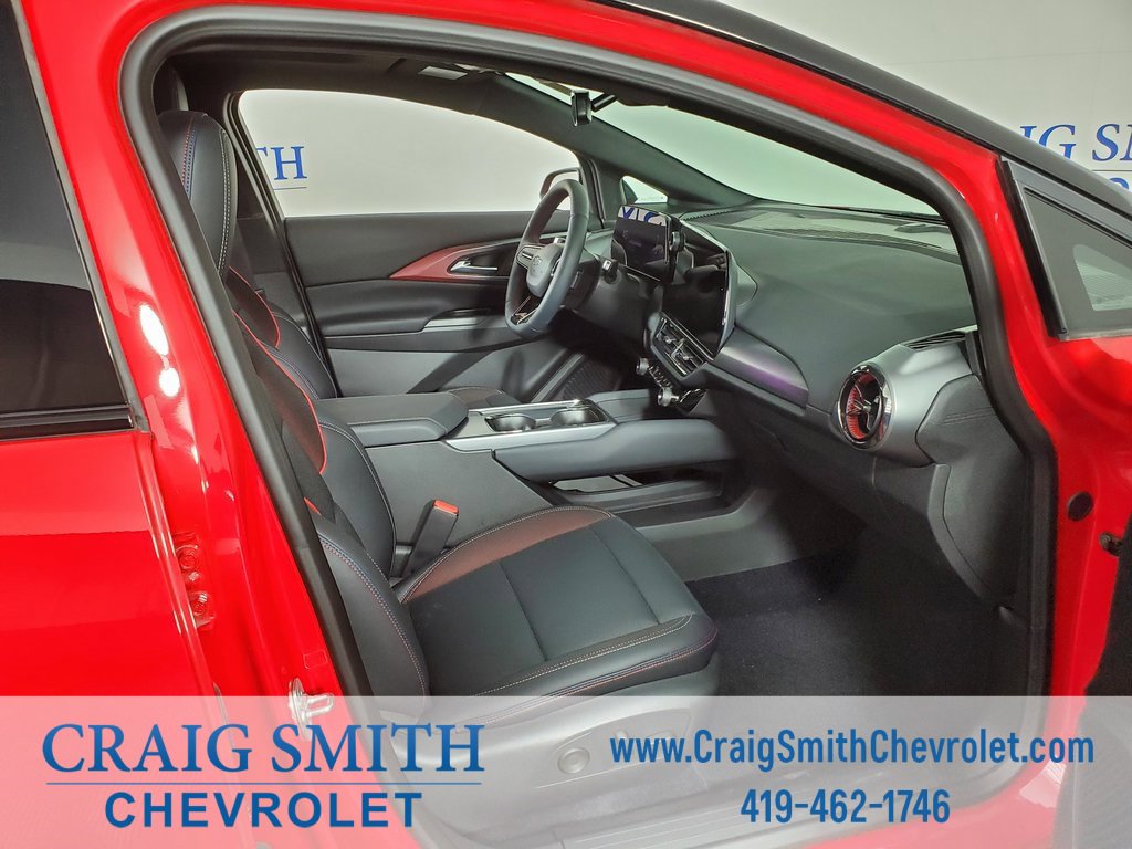 Used 2024 Chevrolet Equinox EV RS image 39