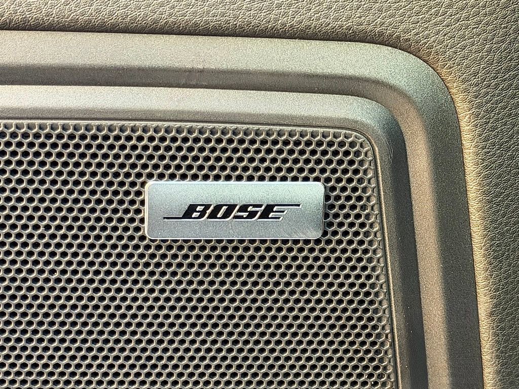 Certified 2025 Porsche Macan image 17