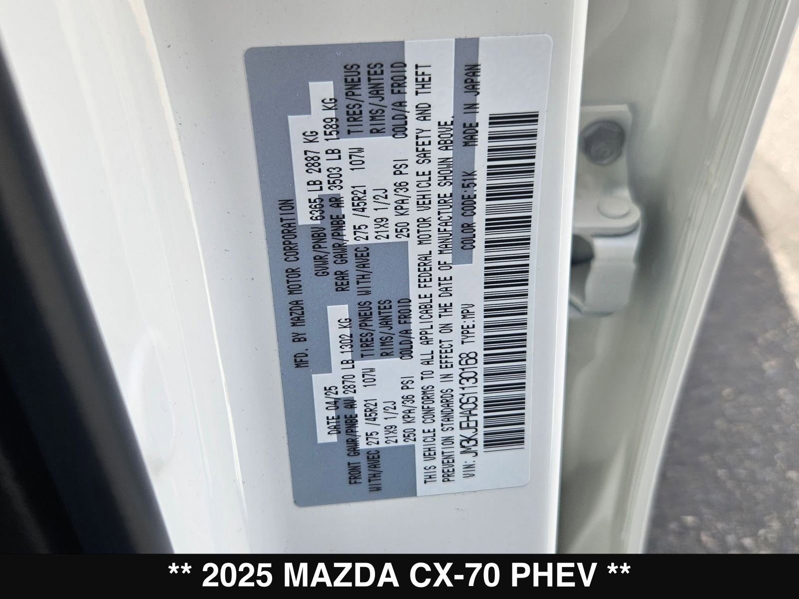 New 2025 MAZDA CX-70 Plug-In Hybrid w/ Premium Plus image 25