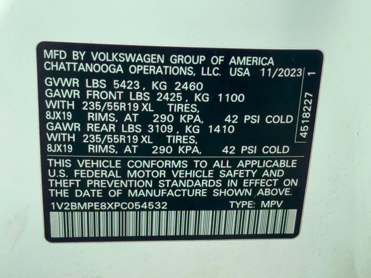 Certified 2023 Volkswagen ID.4 2WD image 30