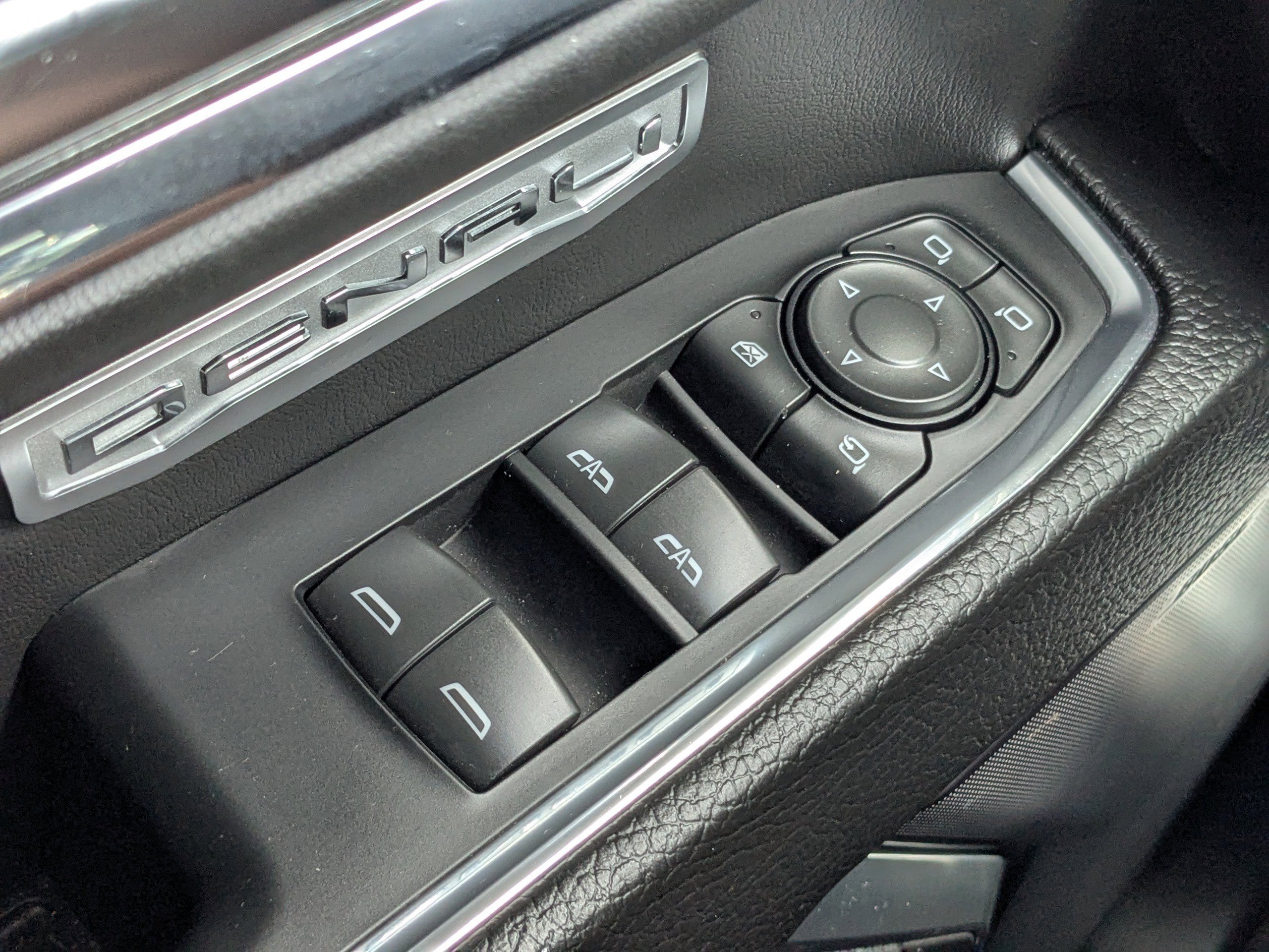 Used 2023 GMC Sierra 1500 Denali w/ Denali Reserve Package AWD/4WD image 26