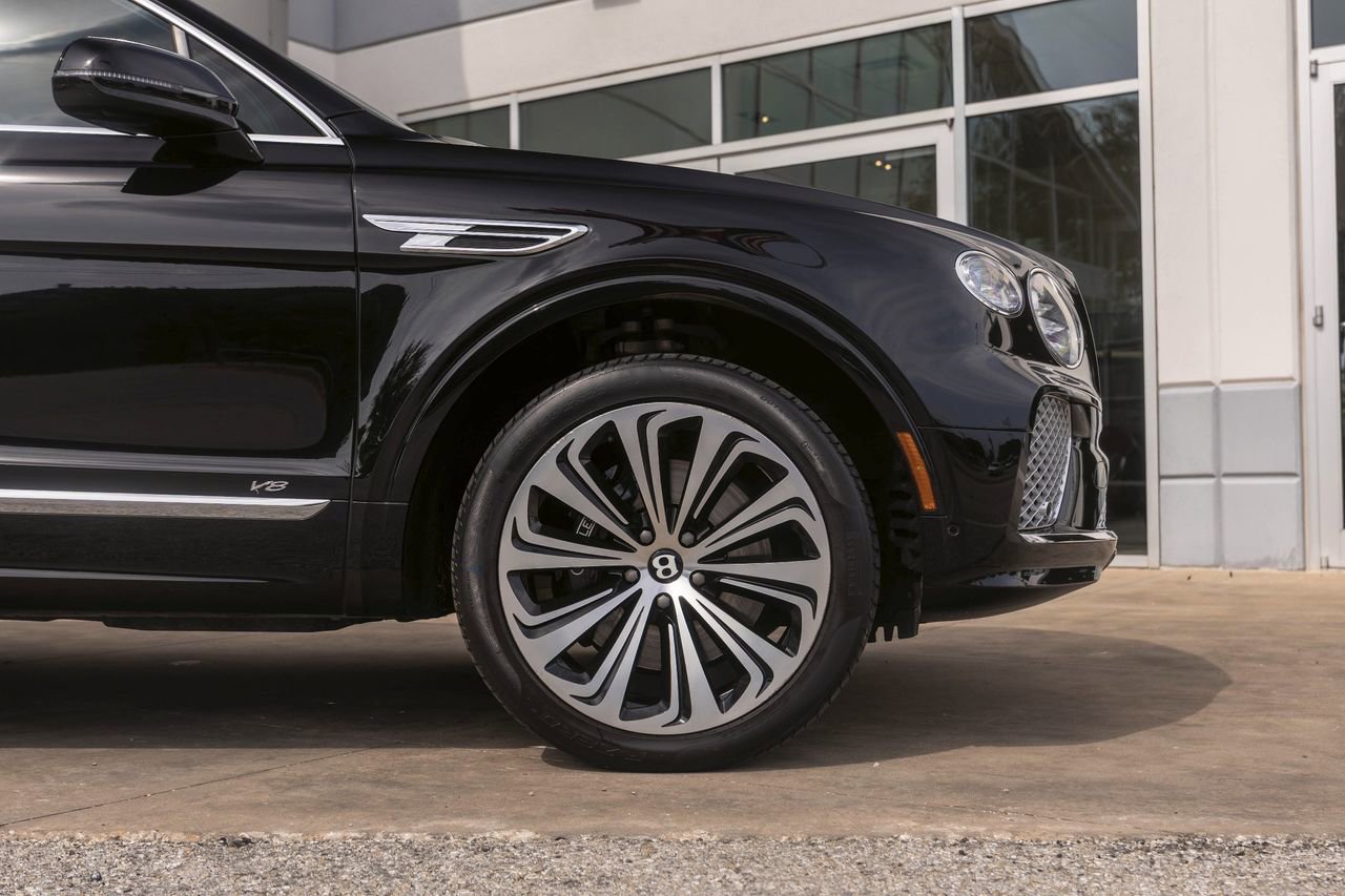 Used 2021 Bentley Bentayga AWD/4WD image 6