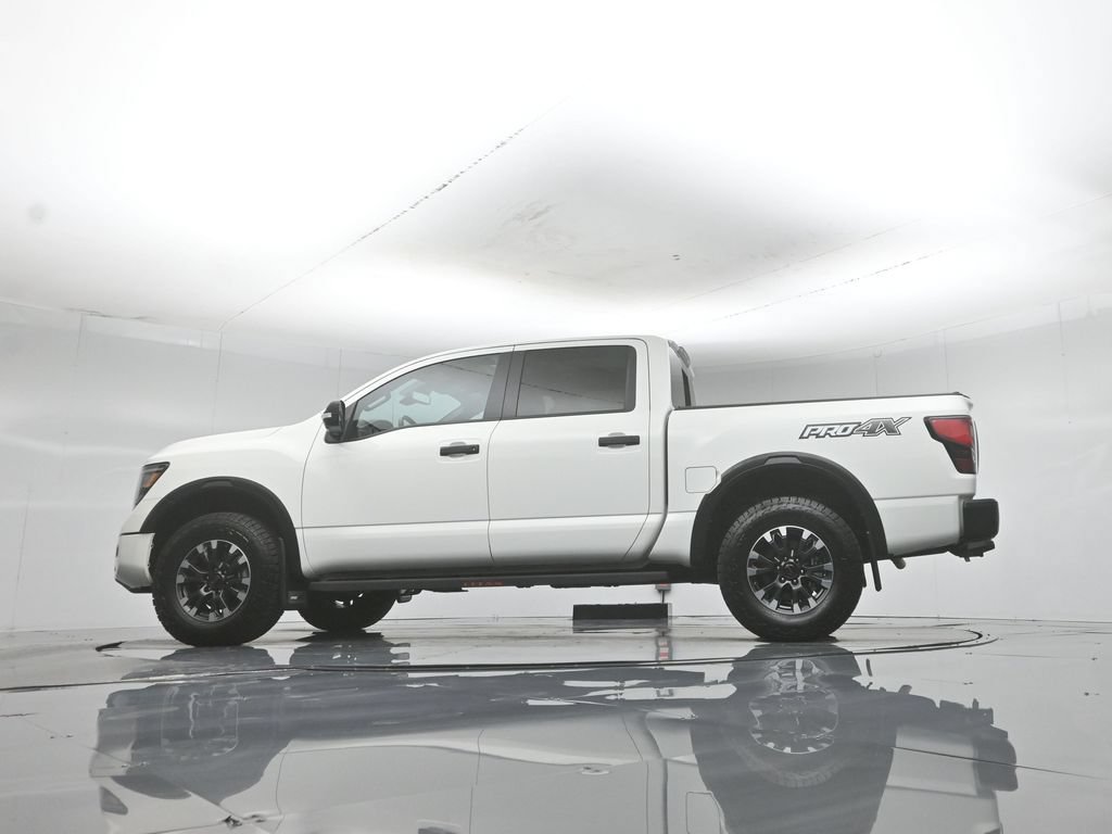 Used 2021 Nissan Titan PRO-4X w/ Pro-4x Convenience Package AWD/4WD image 56