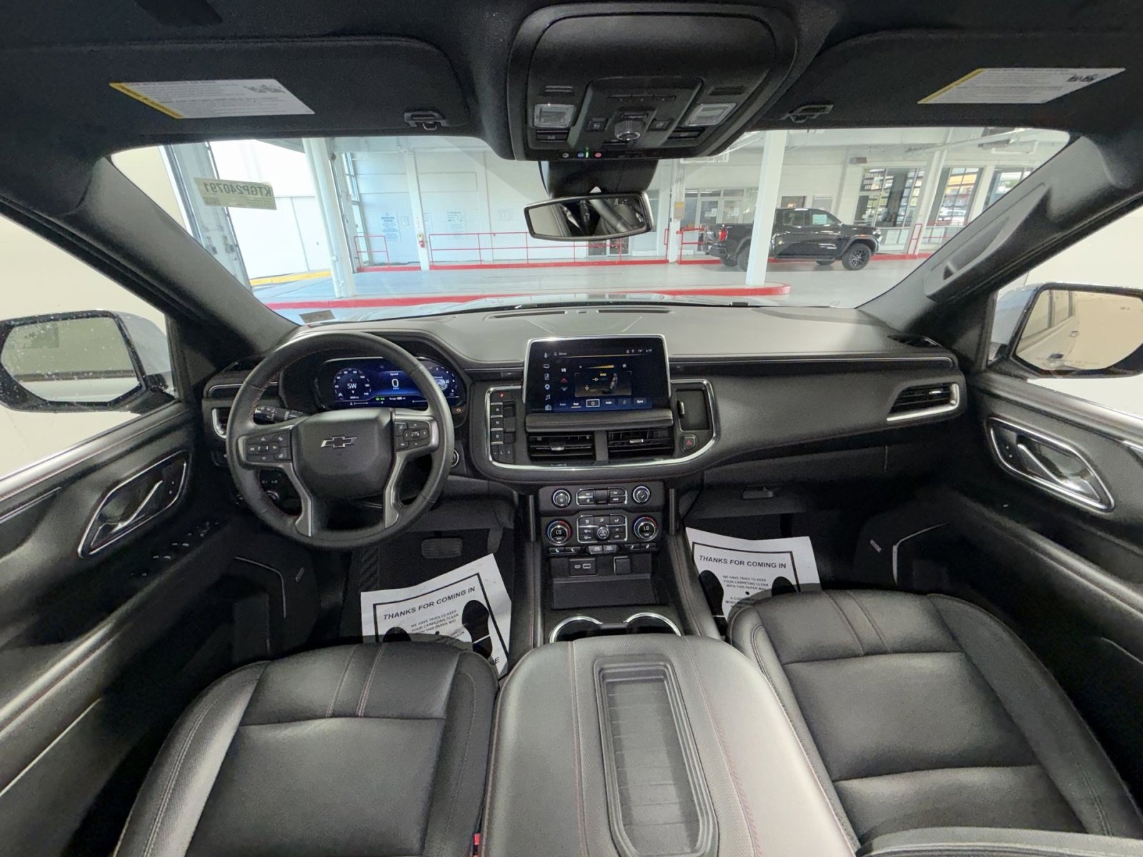 Used 2024 Chevrolet Suburban RST w/ Luxury Package image 23